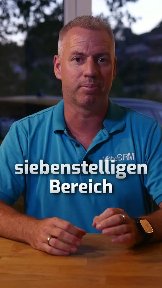 Video-Ad für MisterCRM: Hier ist unser CRM, das Vertriebsprozesse und Telefonie automatisiert.